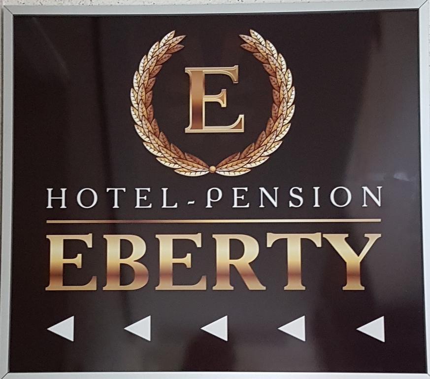 Hotel Pension Eberty Berlin Luaran gambar